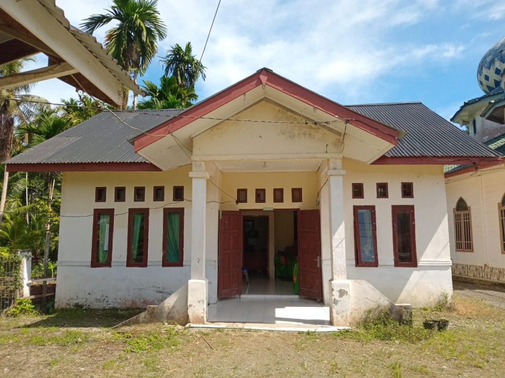 Kantor Desa Abail Kecamatan Teupah Tengah